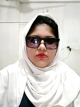 Nusrat-N online show from 02/17/26, 01:57