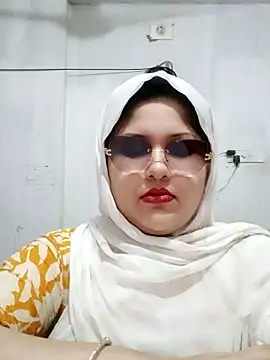 Nusrat-N online show from 06/05/26, 12:39