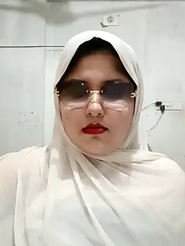 Nusrat-N online show from 06/18/26, 10:09