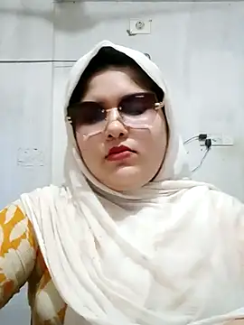 Nusrat-N online show from 07/11/26, 03:42