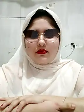 Nusrat-N online show from 07/22/26, 12:52