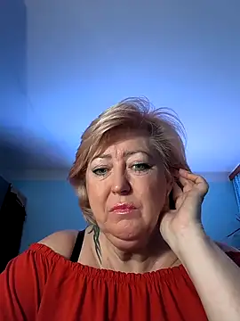 Snapshot of TerezaVelvet chatting on 03/03/26, 04:35 TerezaVelvet online show from 03/03/26, 04:35