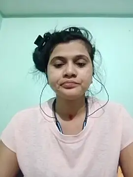 Kavya-Tiwari online show from 11/06/25, 11:55