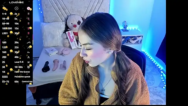 Snapshot of Mia_Victoria22 chatting on 06/02/26, 02:08 Mia Victoria22 online show from 06/02/26, 02:08