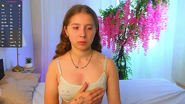 CatherineRichards online show from 09/20/25, 06:14