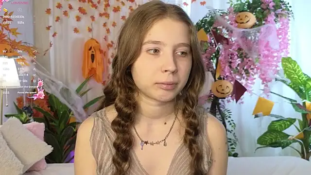 CatherineRichards online show from 10/27/25, 07:45