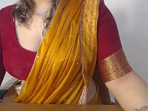 Mallu gowri indan online show from 06/12/26, 07:18