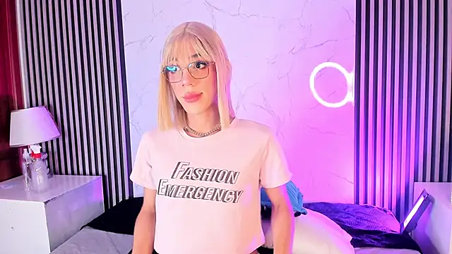 AdharaSweet1  online show from 09/13/25, 07:30