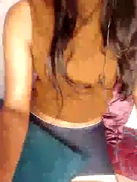 Snapshot of trending_tamizhachii chatting on 10/02/25, 02:29 trending tamizhachii online show from 10/02/25, 02:29