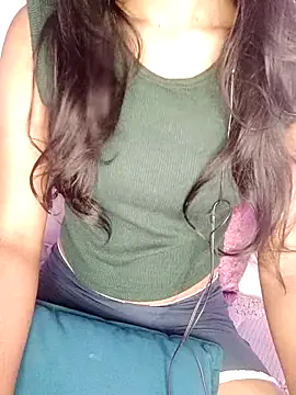 Snapshot of trending_tamizhachii chatting on 10/31/25, 04:02 trending tamizhachii online show from 10/31/25, 04:02