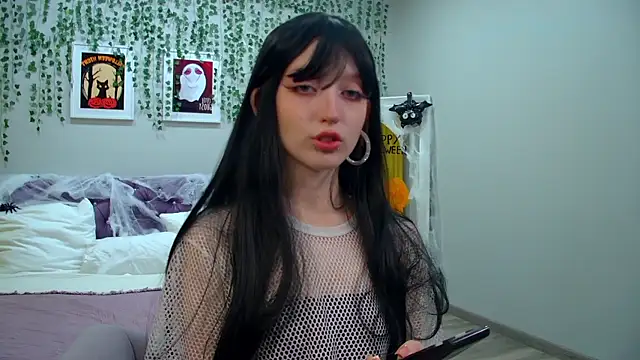 Snapshot of MistyMarlo chatting on 11/04/25, 06:23 MistyMarlo online show from 11/04/25, 06:23