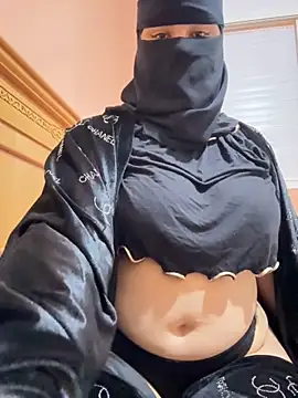  Laiali  online show from 10/10/25, 11:09