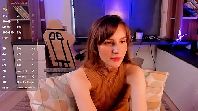 LynDarnell online show from 09/12/25, 01:06