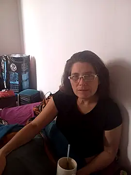 Snapshot of Merida2276 chatting on 11/09/25, 05:22 Merida2276 online show from 11/09/25, 05:22