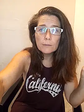 Snapshot of Merida2276 chatting on 12/03/25, 02:41 Merida2276 online show from 12/03/25, 02:41