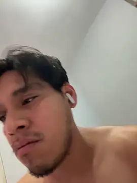 Snapshot of marlonghc4 chatting on 11/04/25, 04:00 marlonghc4 online show from 11/04/25, 04:00