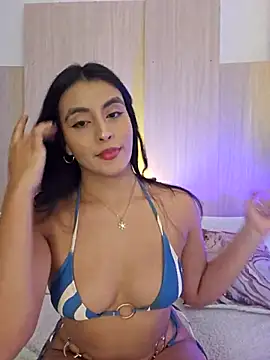Snapshot of AliishaPss chatting on 05/08/26, 08:25 AliishaPss online show from 05/08/26, 08:25