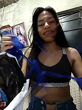 Snapshot of Aley_2025 chatting on 09/14/25, 03:44 Aley 2025 online show from 09/14/25, 03:44