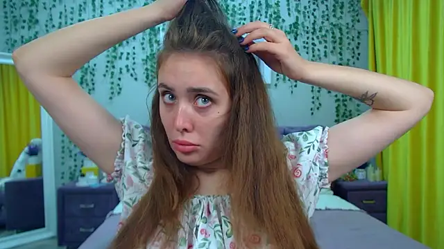 SherryBaers online show from 10/15/25, 06:24