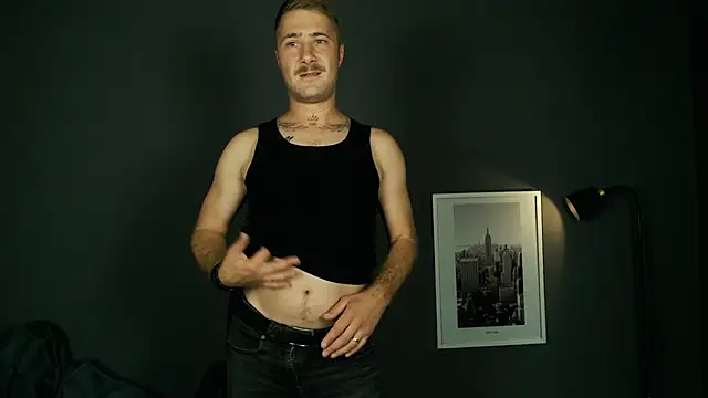 Mr At  online show from 09/18/25, 07:32