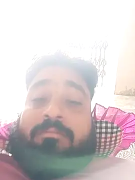 Snapshot of Raju_fuckerr chatting on 10/04/25, 07:28 Raju fuckerr online show from 10/04/25, 07:28