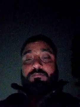 Snapshot of Raju_fuckerr chatting on 12/05/25, 01:31 Raju fuckerr online show from 12/05/25, 01:31