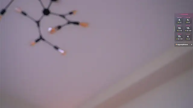 Snapshot of EdytAmber chatting on 09/16/25, 04:35 EdytAmber online show from 09/16/25, 04:35