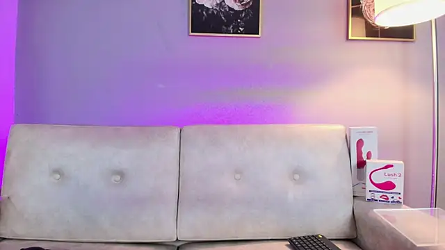 SweetEuphoria  online show from 12/17/25, 07:31