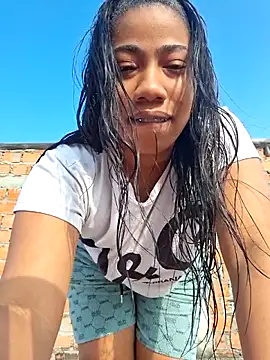 Naomi jhonson online show from 10/05/25, 12:36