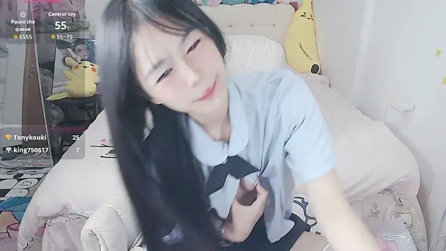 Snapshot of stupidcat5227 chatting on 11/28/25, 04:59 stupidcat5227 online show from 11/28/25, 04:59