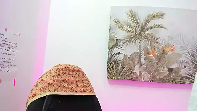 Snapshot of hadeom_ chatting on 10/02/25, 01:07 hadeom online show from 10/02/25, 01:07