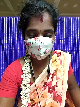 Snapshot of Tamil_Jillu chatting on 11/23/25, 04:29 Tamil Jillu online show from 11/23/25, 04:29