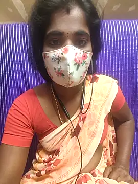 Snapshot of Tamil_Jillu chatting on 12/15/25, 09:02 Tamil Jillu online show from 12/15/25, 09:02