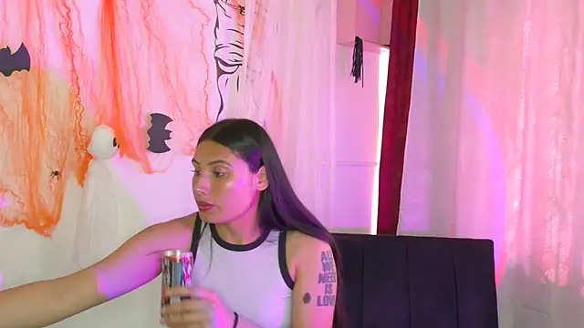 Linda andrew online show from 10/23/25, 06:39