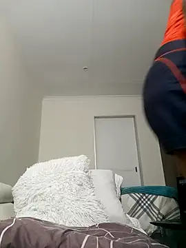 Snapshot of Afrigantia chatting on 10/05/25, 03:27 Afrigantia online show from 10/05/25, 03:27