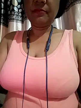 Love-pari09 online show from 09/11/25, 12:00