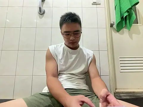 greenteazhang online show from 11/07/25, 04:40