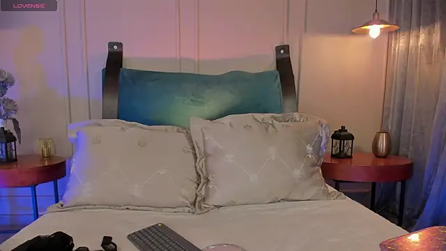 NaishaFord 1 online show from 10/11/25, 03:06