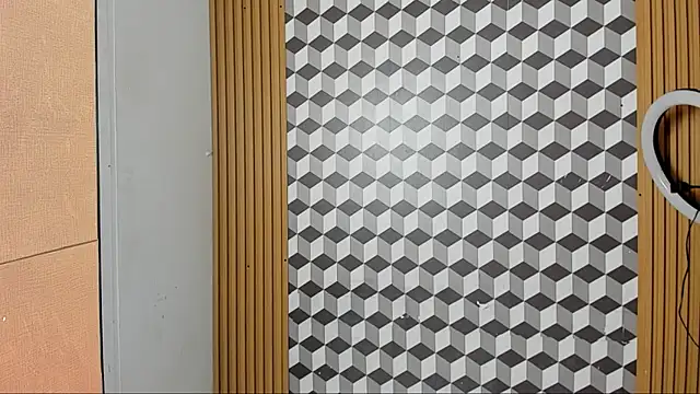 alice  brow online show from 10/04/25, 04:16