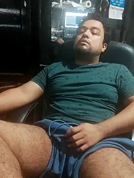 Hotknight online show from 10/31/25, 03:18