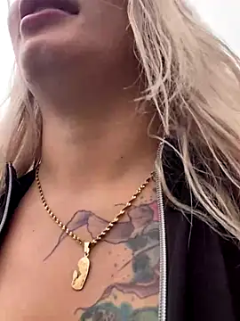 YouCandiSumisa online show from 09/26/25, 06:23