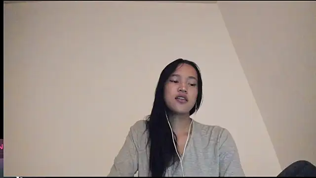 soska26 online show from 09/15/25, 02:28