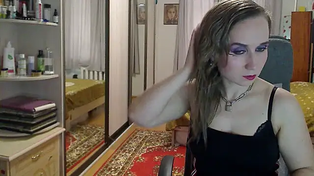 Snapshot of ClassyInna chatting on 09/17/25, 06:15 ClassyInna online show from 09/17/25, 06:15