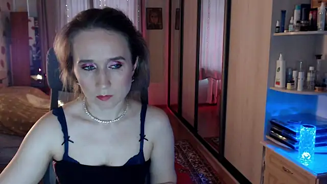 Snapshot of ClassyInna chatting on 10/29/25, 09:44 ClassyInna online show from 10/29/25, 09:44