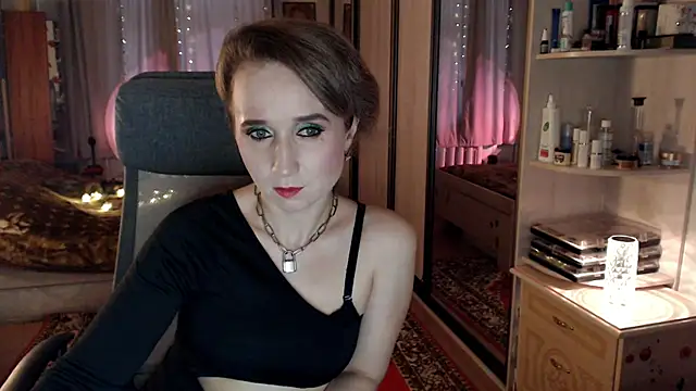 Snapshot of ClassyInna chatting on 10/30/25, 06:48 ClassyInna online show from 10/30/25, 06:48