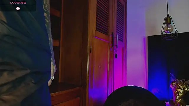 massimo alessandro online show from 10/26/25, 12:16