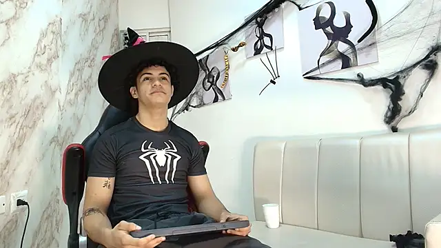mikey banji online show from 10/21/25, 12:39