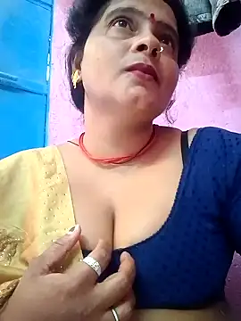 Snapshot of Hot_komal1 chatting on 11/07/25, 09:42 Hot komal1 online show from 11/07/25, 09:42