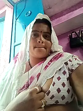 Snapshot of Hot_komal1 chatting on 11/11/25, 11:54 Hot komal1 online show from 11/11/25, 11:54