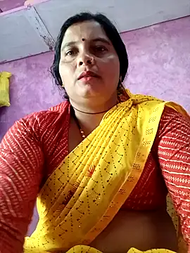 Snapshot of Hot_komal1 chatting on 11/15/25, 10:34 Hot komal1 online show from 11/15/25, 10:34